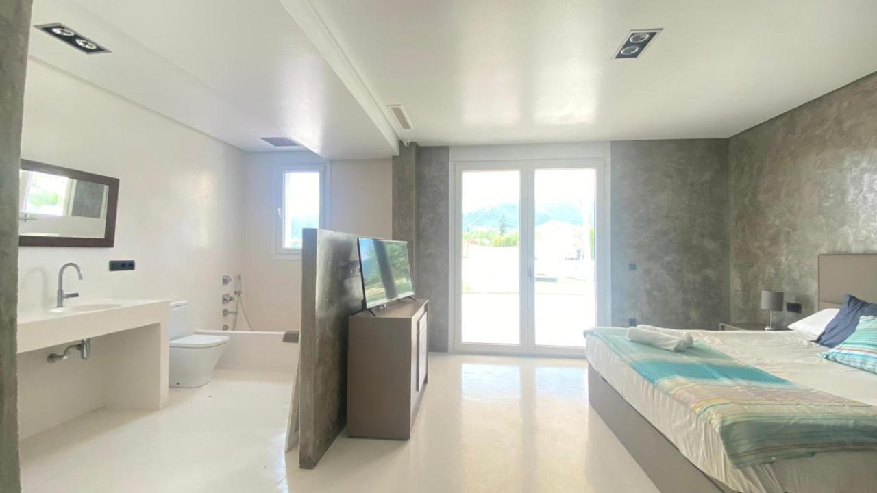 White House En Enguera - Fantastica Casa Con Jacuzzi Piscina Y Barbacoa Lägenhet Exteriör bild